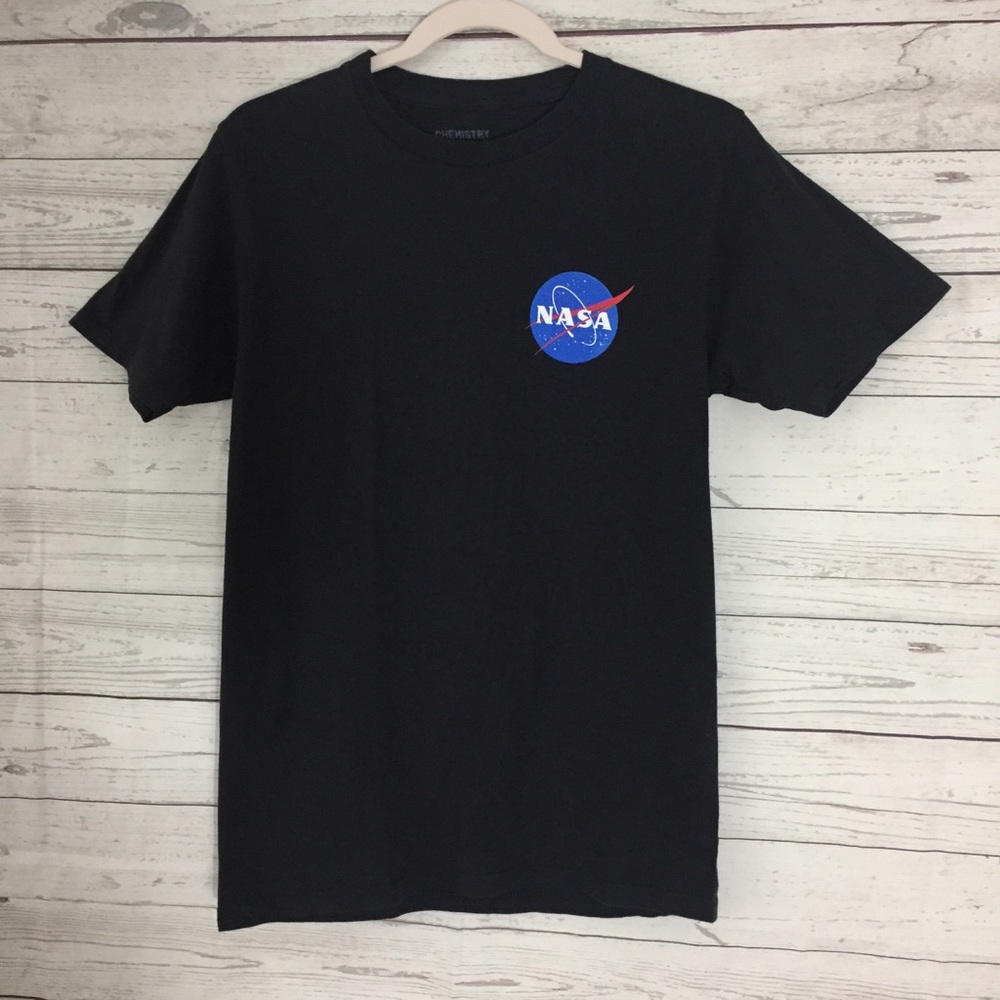 NASA black men’s Small graphic t-shirt